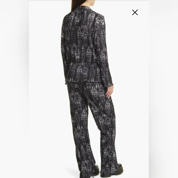 NWT/ lala Interstellar Astronauts Long Sleeve Plissé Top & High Waist Pants - Picture 3 of 13